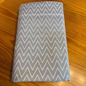 Ralph Lauren Gray and White Chevron Flat Sheet, Queen